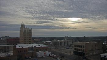 Weather camera view of KSAL Radio - Salina city.