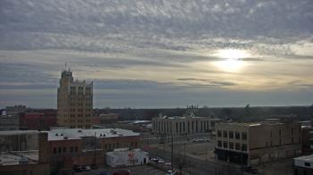 Weather camera view of KSAL Radio - Salina city.