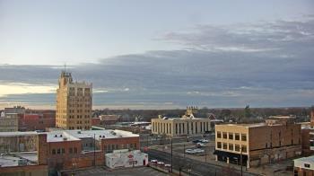 Weather camera view of KSAL Radio - Salina city.