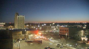 Weather camera view of KSAL Radio - Salina city.