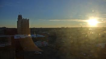 Weather camera view of KSAL Radio - Salina city.