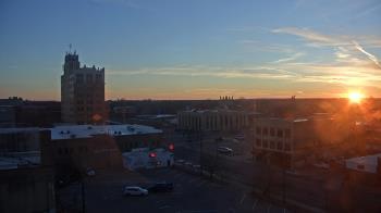 Weather camera view of KSAL Radio - Salina city.