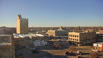 Weather camera view of KSAL Radio - Salina city.