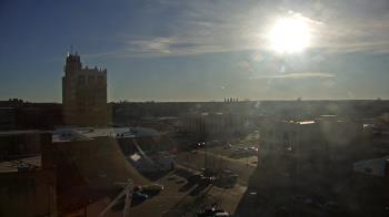 Weather camera view of KSAL Radio - Salina city.