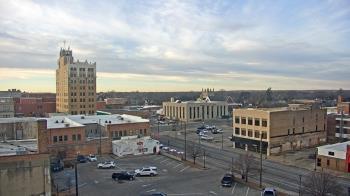 Weather camera view of KSAL Radio - Salina city.