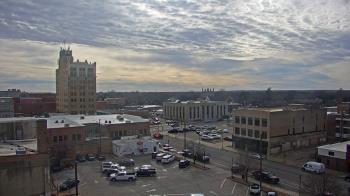 Weather camera view of KSAL Radio - Salina city.