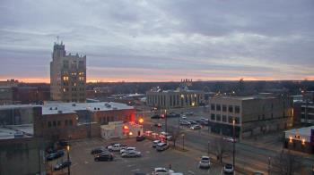 Weather camera view of KSAL Radio - Salina city.