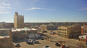 Weather camera view of KSAL Radio - Salina city.