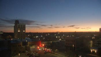 Weather camera view of KSAL Radio - Salina city.