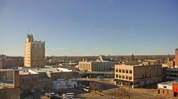 Weather camera view of KSAL Radio - Salina city.