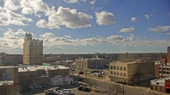 Weather camera view of KSAL Radio - Salina city.