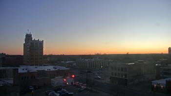 Weather camera view of KSAL Radio - Salina city.