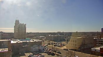 Weather camera view of KSAL Radio - Salina city.