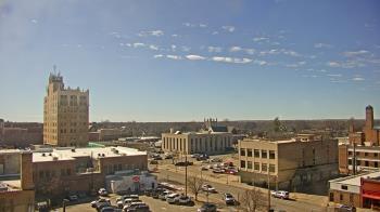 Weather camera view of KSAL Radio - Salina city.