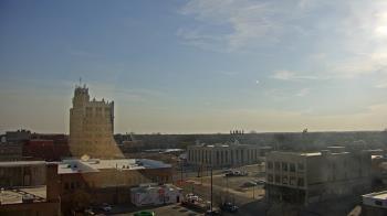 Weather camera view of KSAL Radio - Salina city.