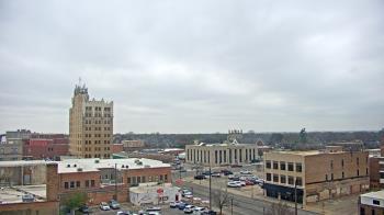Weather camera view of KSAL Radio - Salina city.