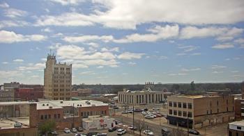 Weather camera view of KSAL Radio - Salina city.