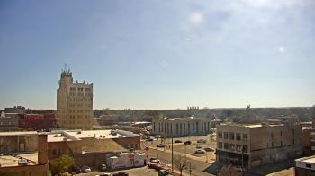 Weather camera view of KSAL Radio - Salina city.