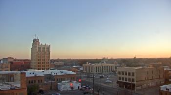 Weather camera view of KSAL Radio - Salina city.