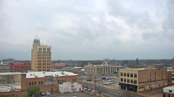 Weather camera view of KSAL Radio - Salina city.