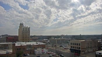 Weather camera view of KSAL Radio - Salina city.