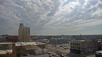 Weather camera view of KSAL Radio - Salina city.