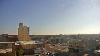 Weather camera view of KSAL Radio - Salina city.