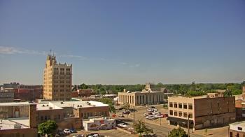 Weather camera view of KSAL Radio - Salina city.