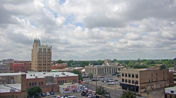 Weather camera view of KSAL Radio - Salina city.