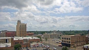 Weather camera view of KSAL Radio - Salina city.