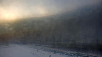 Weather camera view of Garrett County EMA - Kitzmiller Head Start.