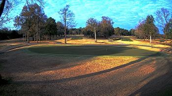 Weather camera view of Lagoon Park.