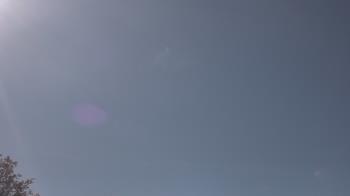 Weather camera view of The Lamplighter School.