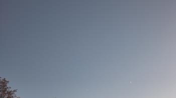 Weather camera view of The Lamplighter School.