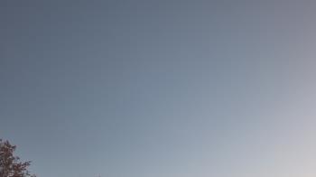 Weather camera view of The Lamplighter School.