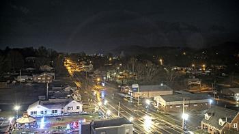 Weather camera view of Russell County Courthouse.