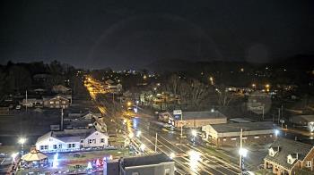 Weather camera view of Russell County Courthouse.