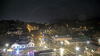 Weather camera view of Russell County Courthouse.