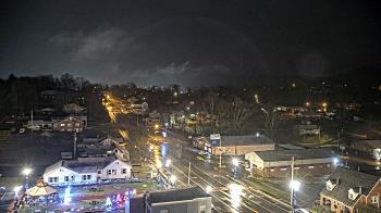 Weather camera view of Russell County Courthouse.