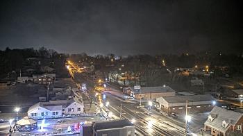 Weather camera view of Russell County Courthouse.