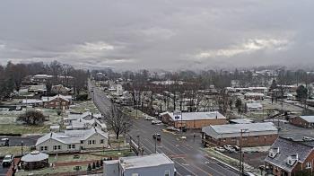 Weather camera view of Russell County Courthouse.