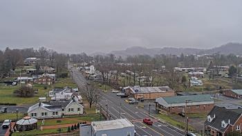 Weather camera view of Russell County Courthouse.