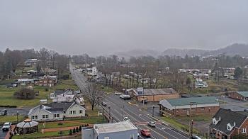 Weather camera view of Russell County Courthouse.