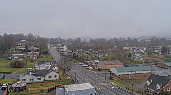 Weather camera view of Russell County Courthouse.