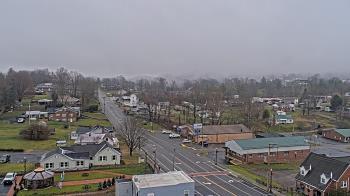 Weather camera view of Russell County Courthouse.