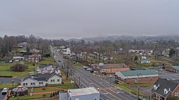 Weather camera view of Russell County Courthouse.