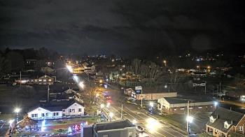 Weather camera view of Russell County Courthouse.