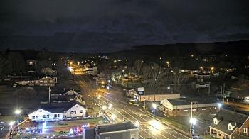 Weather camera view of Russell County Courthouse.