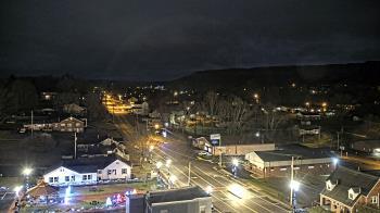Weather camera view of Russell County Courthouse.