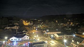 Weather camera view of Russell County Courthouse.